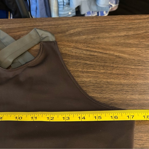 LOLE Sports Dress Stretch Antibacterial Wicking Sleeveless Brown Built-in Bra L - Picture 7 of 11